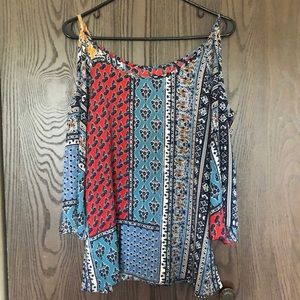 DONATED Boho cold shoulder patterned top